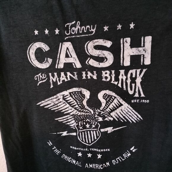 Women's Black Johnny Cash The Man in Black  T-Shirt - Picture 2 of 5